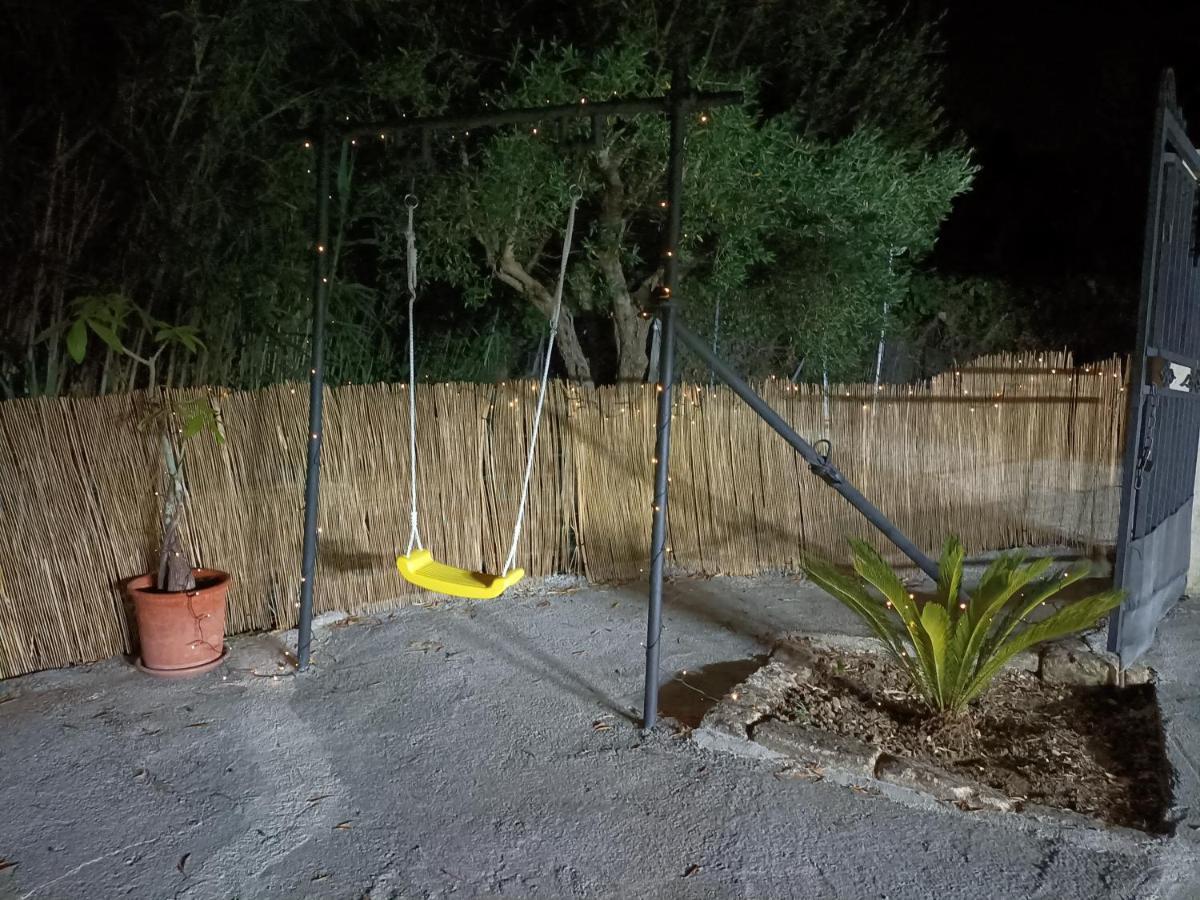 Ferienwohnung La Casetta Nel Bosco Calatafimi Exterior foto